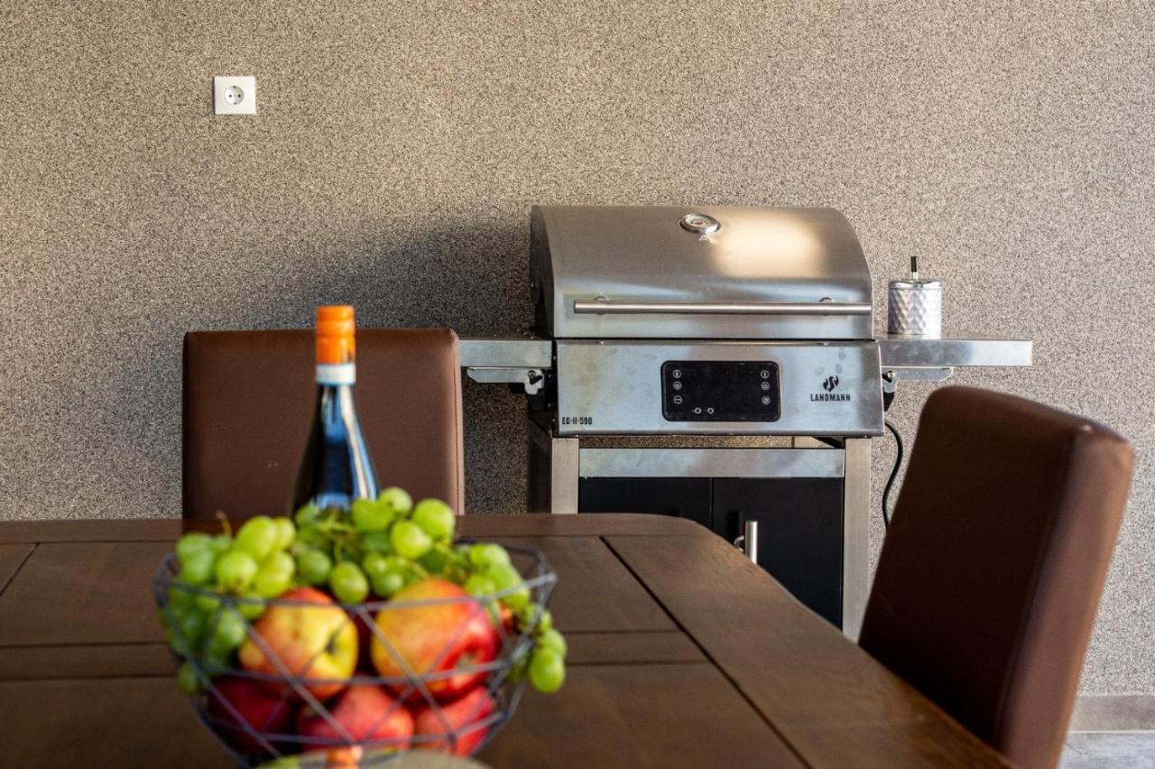 Vila Diamond Lux&Spa Sovata Exteriör bild