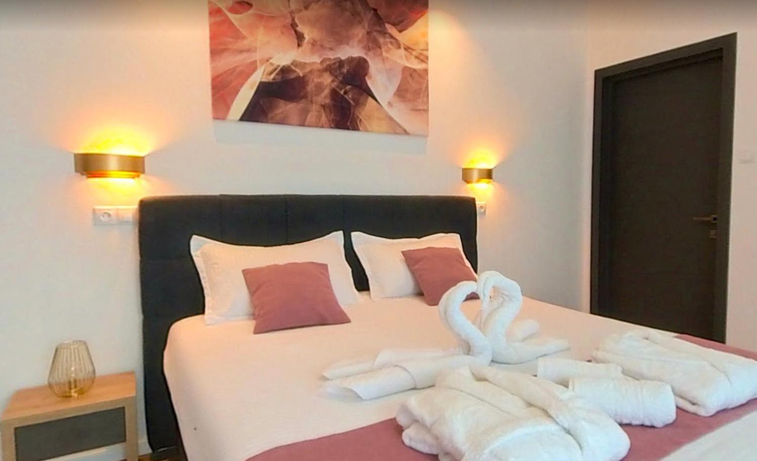 Vila Diamond Lux&Spa Sovata Exteriör bild