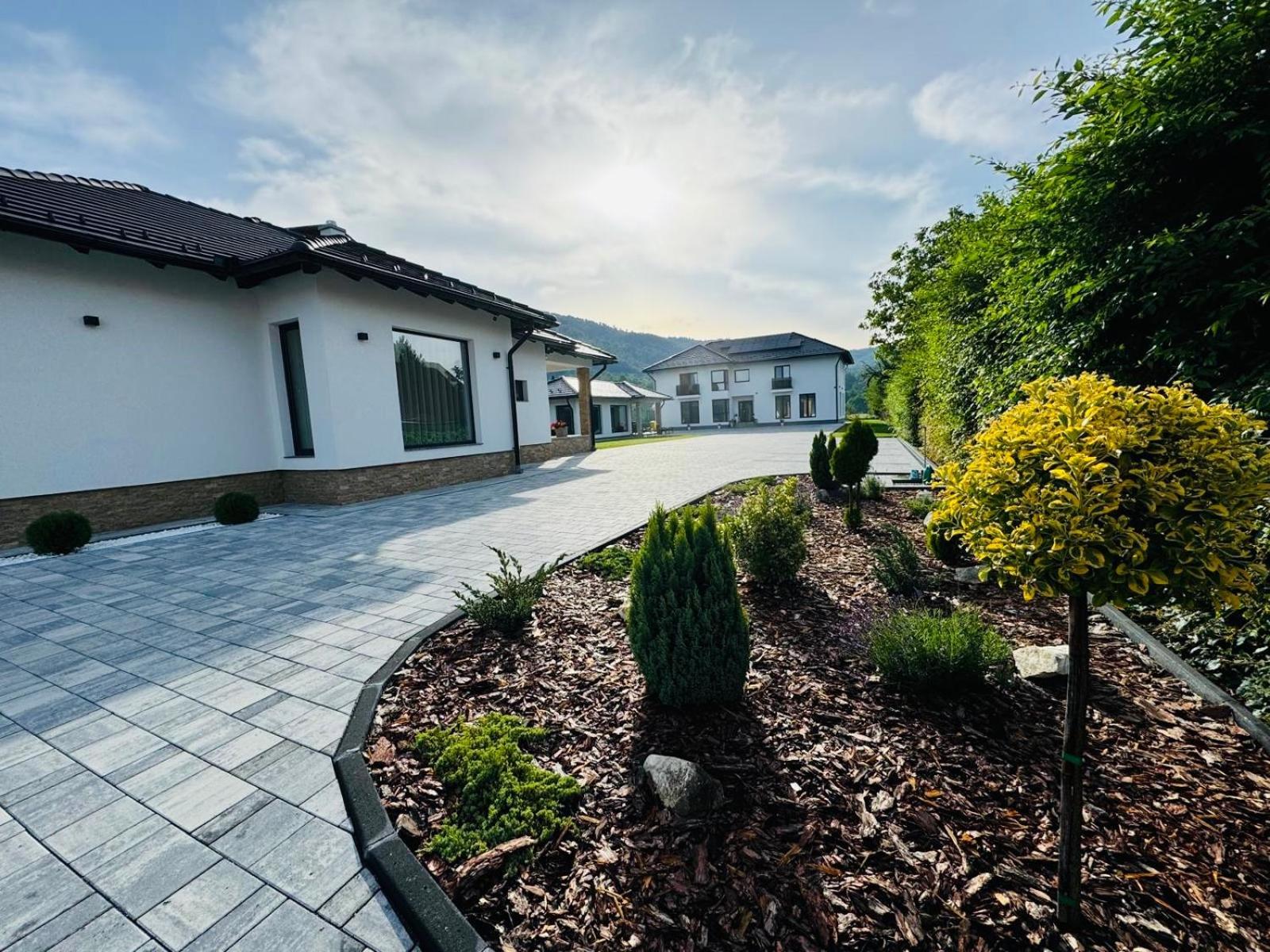 Vila Diamond Lux&Spa Sovata Exteriör bild